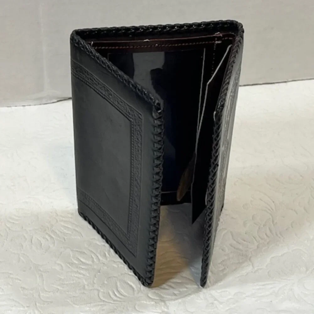 VTG Black Leather Trifold Tooled Stitched Wallet